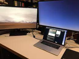 How to Choose a Monitor For MacBook